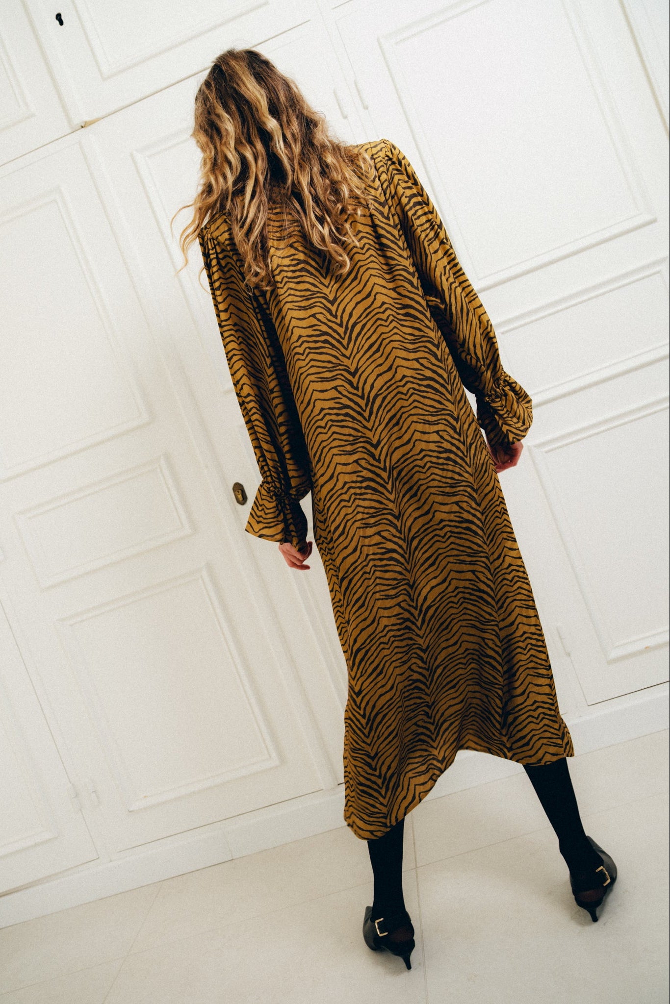 Robe Poe Tigre