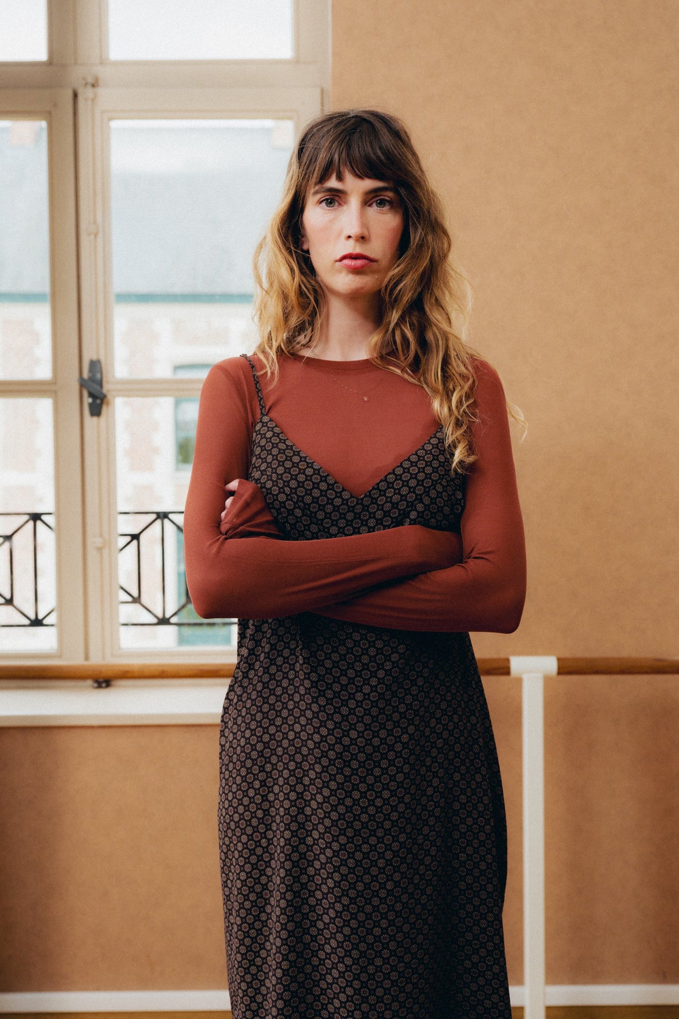 Robe Madonna Cravate