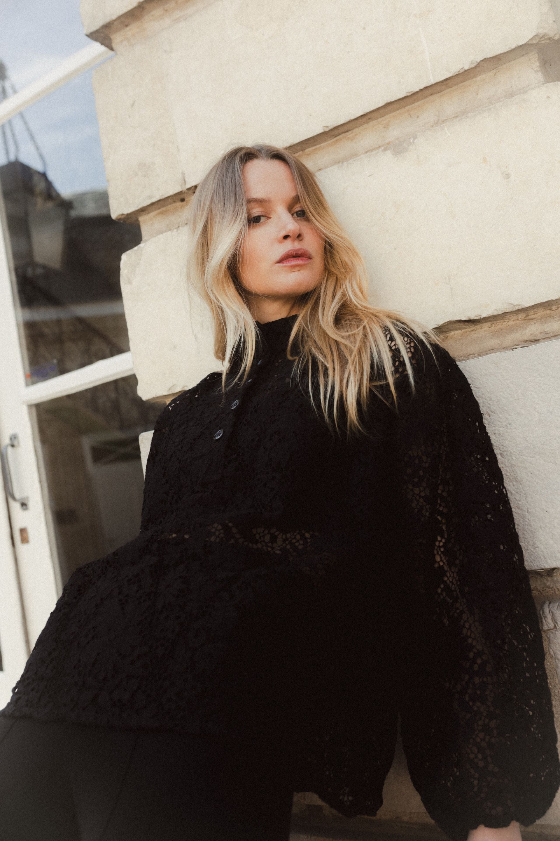 Blouse Fame Guipure Noire