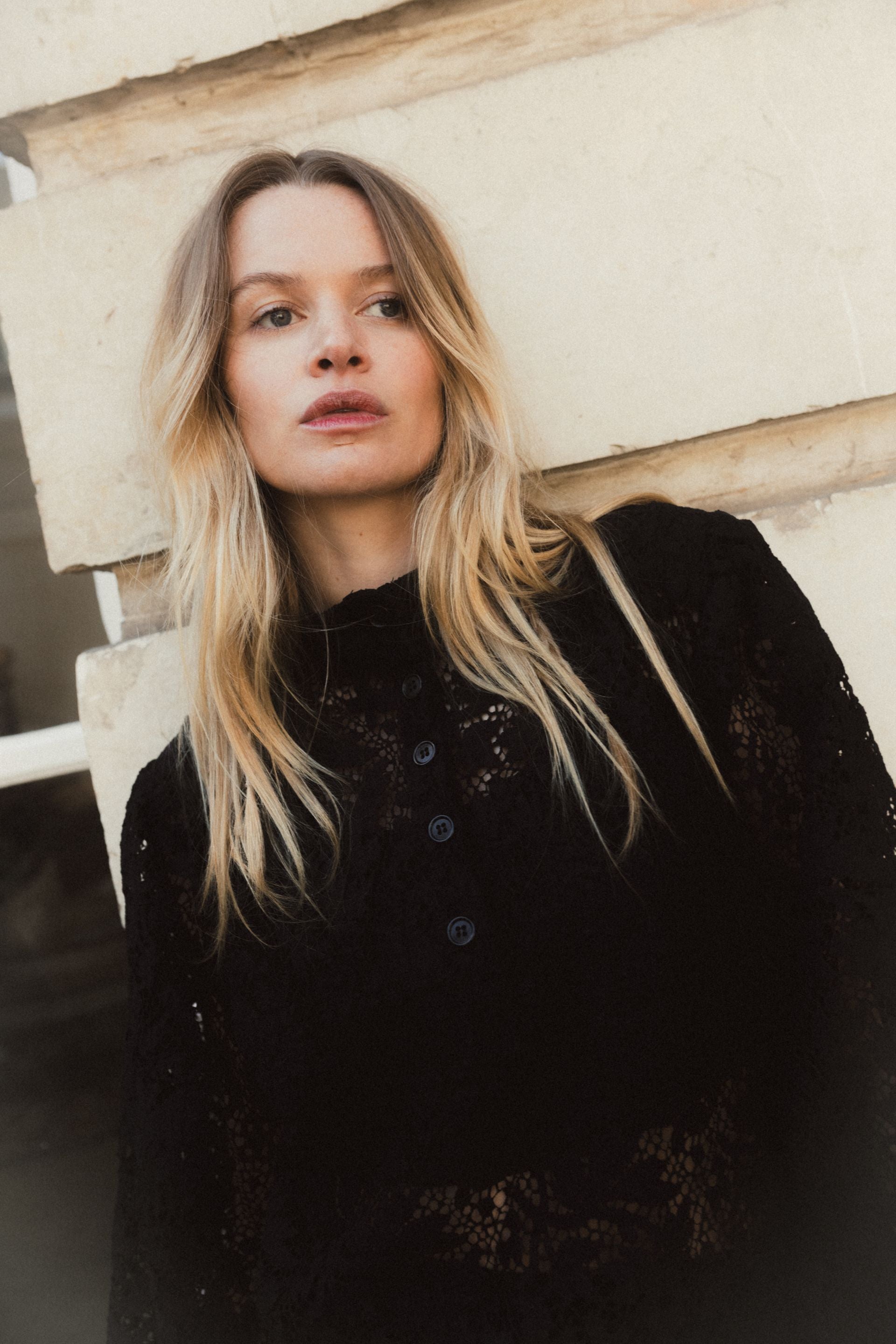 Blouse Fame Guipure Noire