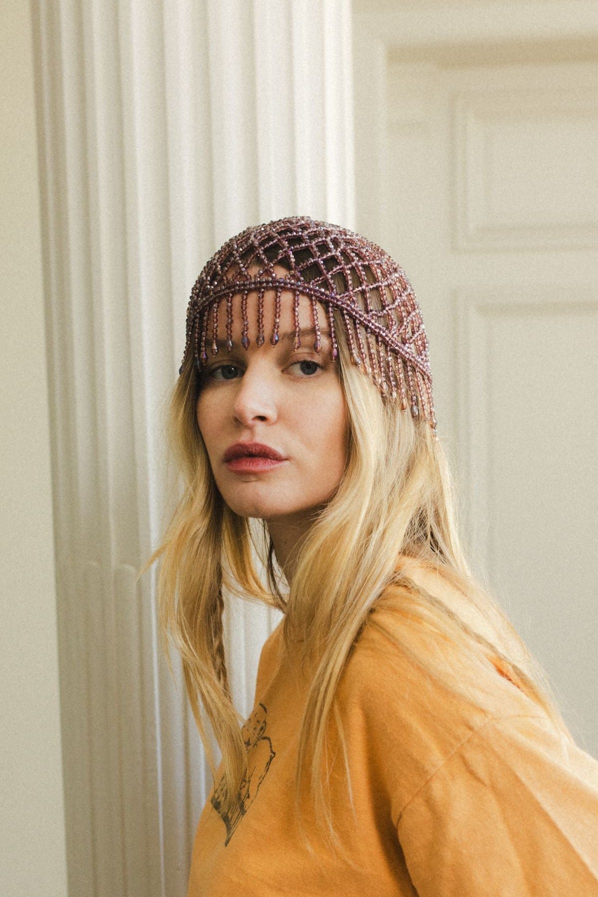 Bonnet de perles vieux rose
